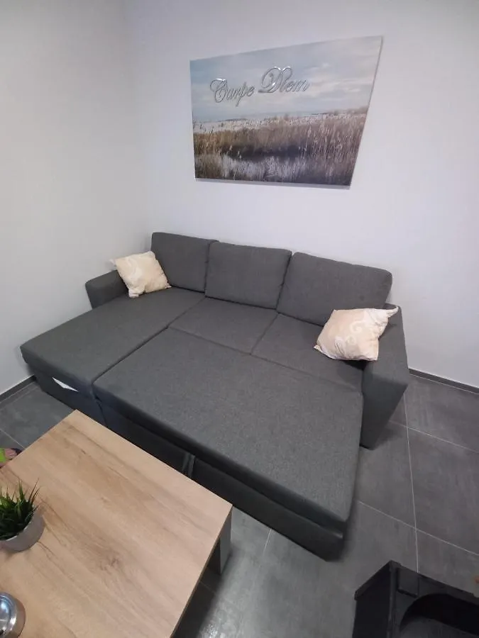 Apartament Apartmen V Vir