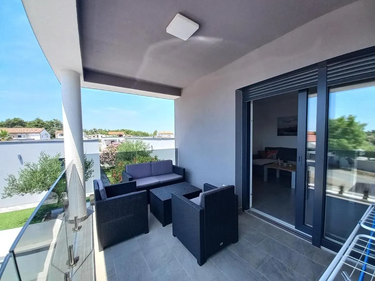 Apartmen V Vir Apartament