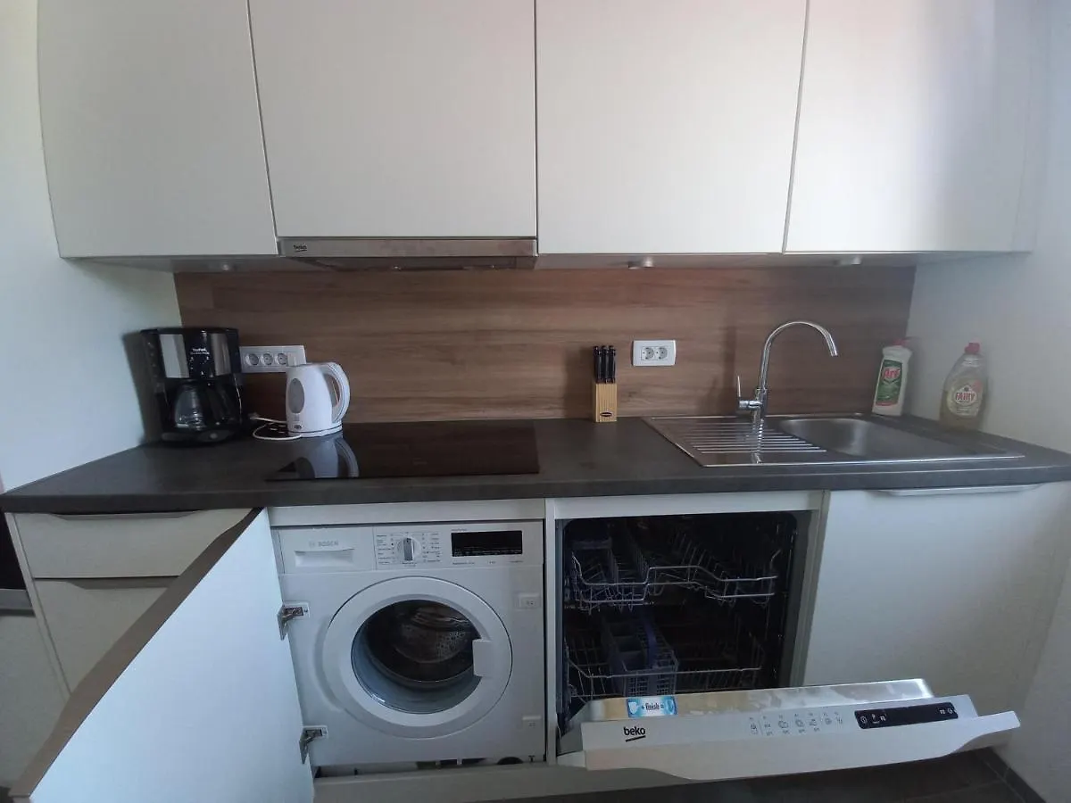 Apartmen V Vir